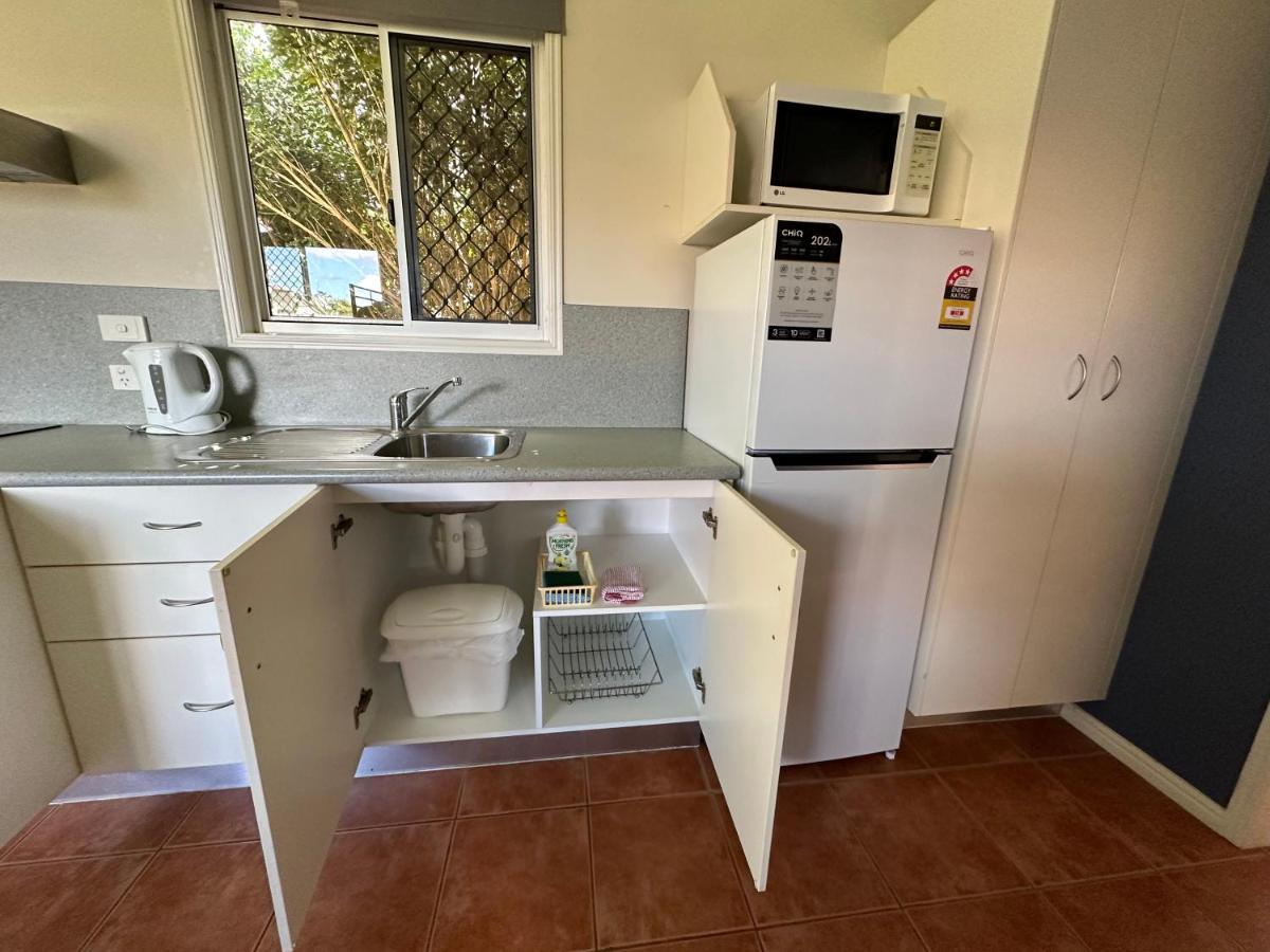 Mareeba Motor Inn Экстерьер фото