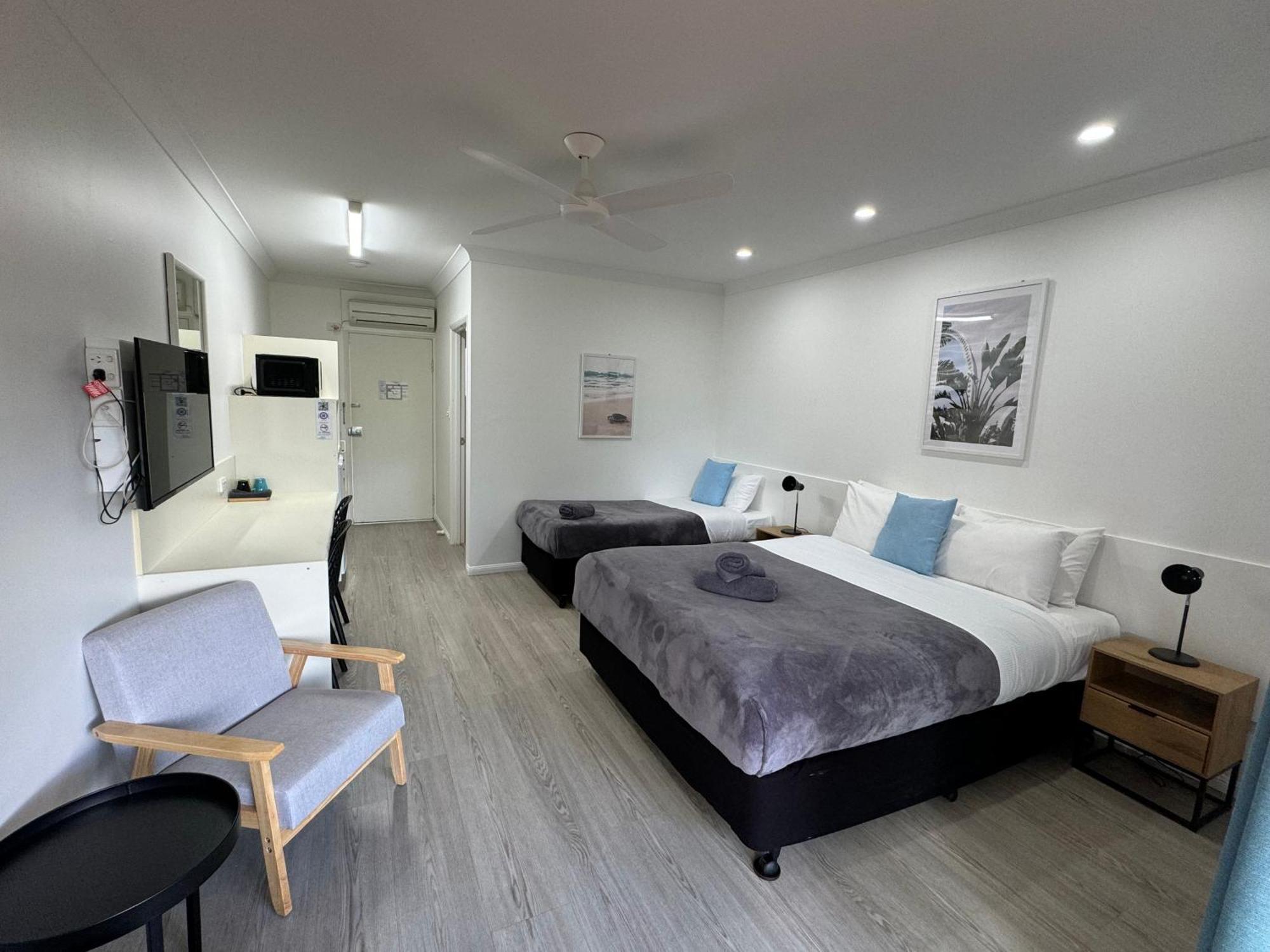 Mareeba Motor Inn Экстерьер фото