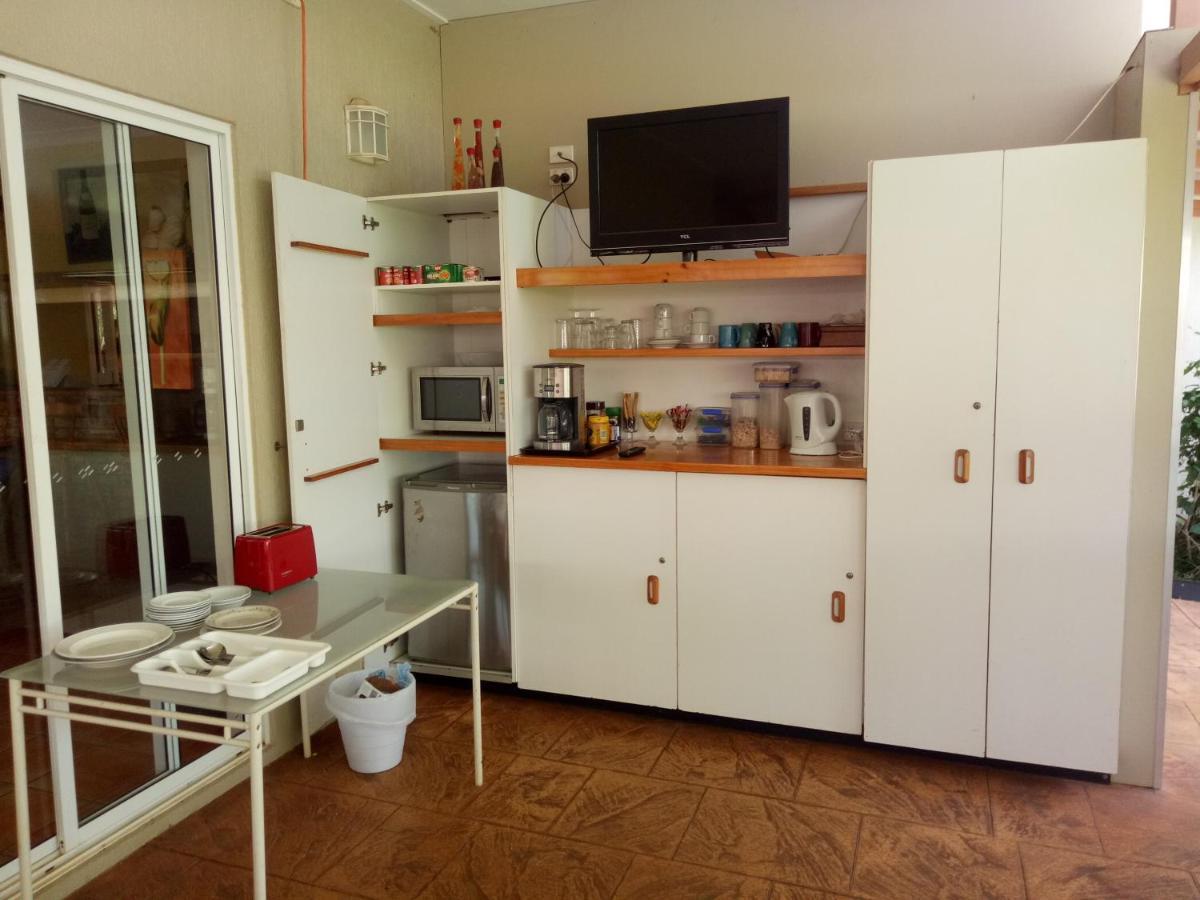 Mareeba Motor Inn Экстерьер фото